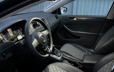 Volkswagen Jetta VI, 2013 год, 1 180 000 рублей, 10 фотография