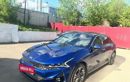 KIA K5, 2021 год, 3 000 000 рублей, 2 фотография