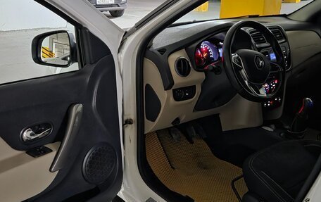 Renault Logan II, 2019 год, 1 100 000 рублей, 2 фотография