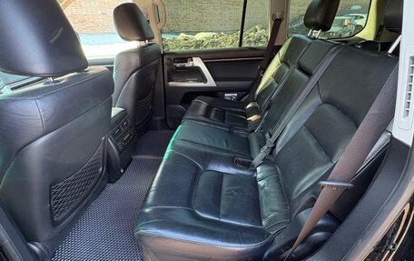 Toyota Land Cruiser 200, 2012 год, 2 800 000 рублей, 13 фотография