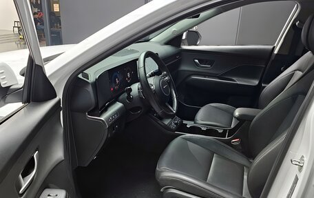 Hyundai Kona, 2024 год, 2 880 000 рублей, 12 фотография