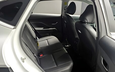 Hyundai Kona, 2024 год, 2 880 000 рублей, 16 фотография