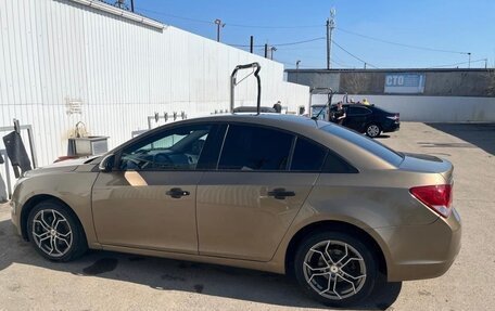 Chevrolet Cruze II, 2014 год, 1 000 000 рублей, 3 фотография