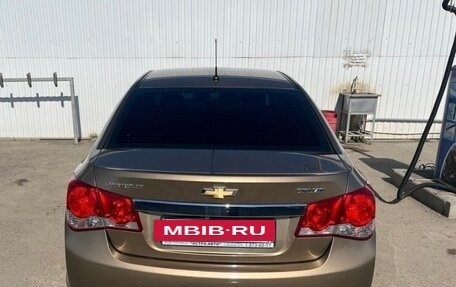 Chevrolet Cruze II, 2014 год, 1 000 000 рублей, 9 фотография