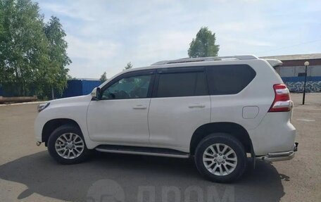 Toyota Land Cruiser Prado 150 рестайлинг 2, 2014 год, 3 700 000 рублей, 8 фотография