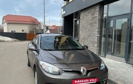 Renault Fluence I, 2013 год, 800 000 рублей, 3 фотография