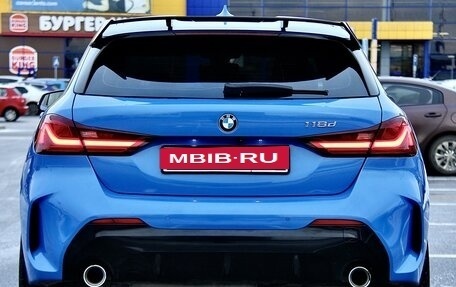 BMW 1 серия, 2020 год, 3 090 000 рублей, 7 фотография