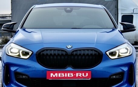 BMW 1 серия, 2020 год, 3 090 000 рублей, 3 фотография