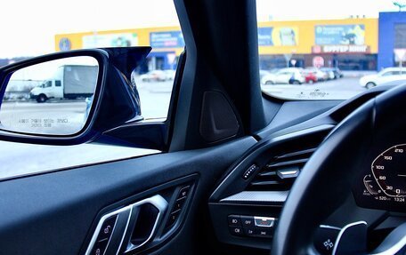 BMW 1 серия, 2020 год, 3 090 000 рублей, 15 фотография