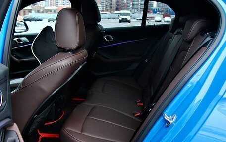 BMW 1 серия, 2020 год, 3 090 000 рублей, 33 фотография