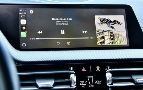 BMW 1 серия, 2020 год, 3 090 000 рублей, 30 фотография