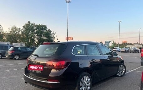 Opel Astra J, 2013 год, 999 000 рублей, 4 фотография