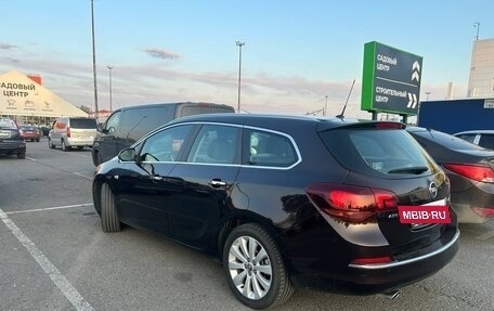 Opel Astra J, 2013 год, 999 000 рублей, 3 фотография