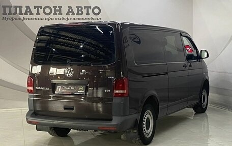 Volkswagen Caravelle T5, 2013 год, 1 999 000 рублей, 8 фотография