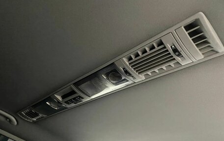 Volkswagen Caravelle T5, 2013 год, 1 999 000 рублей, 20 фотография