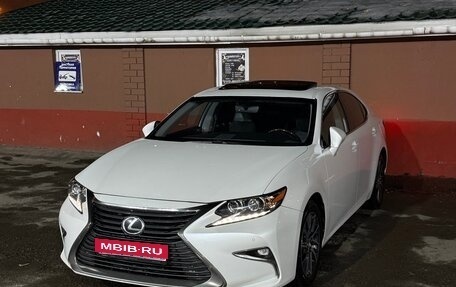 Lexus ES VII, 2015 год, 2 800 000 рублей, 1 фотография