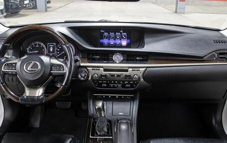 Lexus ES VII, 2015 год, 2 800 000 рублей, 14 фотография