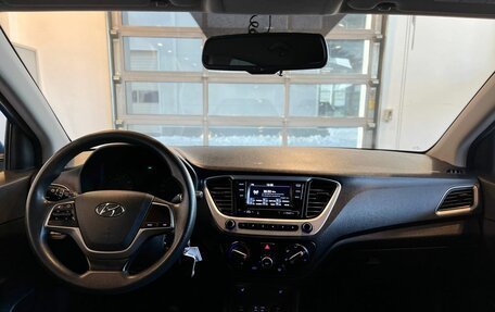 Hyundai Solaris II рестайлинг, 2018 год, 1 265 000 рублей, 9 фотография