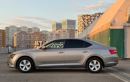 Skoda Superb III рестайлинг, 2017 год, 1 700 000 рублей, 5 фотография