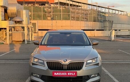 Skoda Superb III рестайлинг, 2017 год, 1 700 000 рублей, 3 фотография