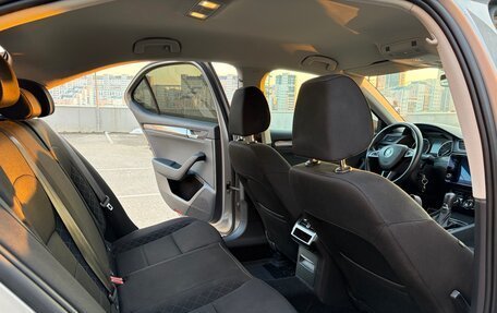 Skoda Superb III рестайлинг, 2017 год, 1 700 000 рублей, 14 фотография