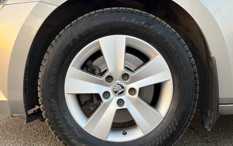 Skoda Superb III рестайлинг, 2017 год, 1 700 000 рублей, 18 фотография