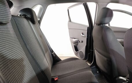 KIA Rio III рестайлинг, 2017 год, 949 000 рублей, 20 фотография