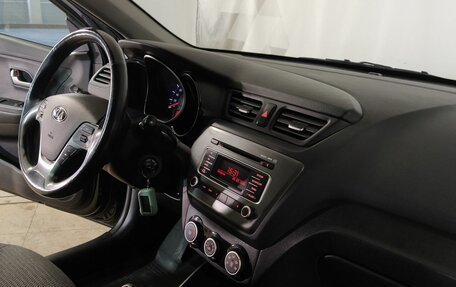 KIA Rio III рестайлинг, 2017 год, 949 000 рублей, 12 фотография