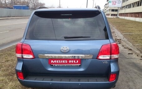 Toyota Land Cruiser 200, 2008 год, 2 650 000 рублей, 3 фотография