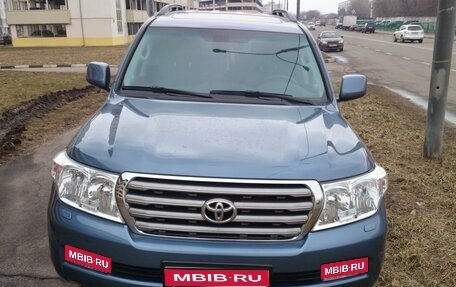 Toyota Land Cruiser 200, 2008 год, 2 650 000 рублей, 1 фотография