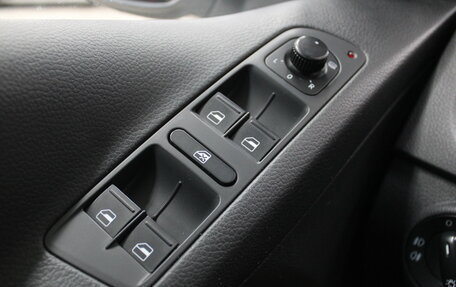 Volkswagen Tiguan I, 2008 год, 1 049 000 рублей, 12 фотография