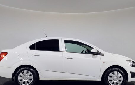 Chevrolet Aveo III, 2012 год, 550 000 рублей, 4 фотография
