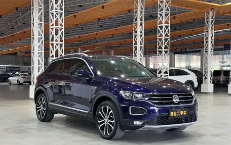 Volkswagen T-Roc I, 2021 год, 1 655 123 рублей, 3 фотография