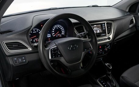 Hyundai Solaris II рестайлинг, 2021 год, 1 190 000 рублей, 9 фотография