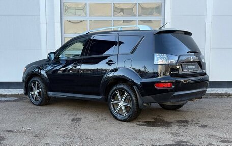 Mitsubishi Outlander III рестайлинг 3, 2010 год, 1 190 000 рублей, 3 фотография