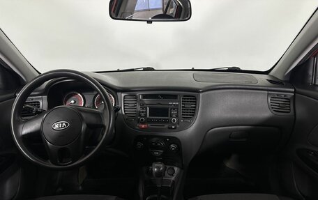 KIA Rio II, 2010 год, 650 000 рублей, 7 фотография