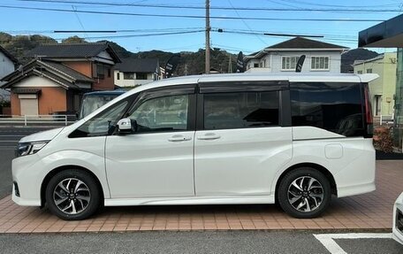 Honda Stepwgn IV, 2021 год, 2 125 000 рублей, 6 фотография