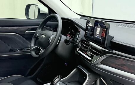 Haval H6, 2022 год, 1 690 000 рублей, 9 фотография