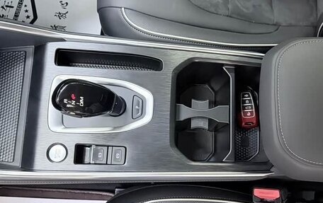 Haval H6, 2022 год, 1 690 000 рублей, 16 фотография