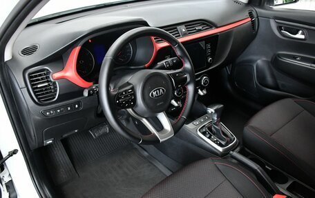 KIA Rio IV, 2020 год, 1 695 000 рублей, 11 фотография