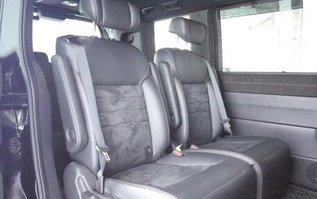 Honda Stepwgn, 2023 год, 2 600 000 рублей, 24 фотография