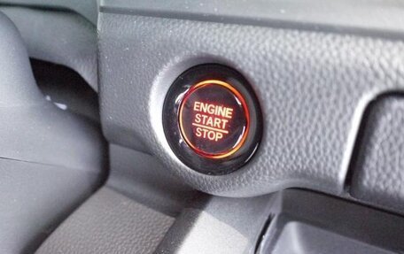 Honda Stepwgn, 2023 год, 2 600 000 рублей, 23 фотография