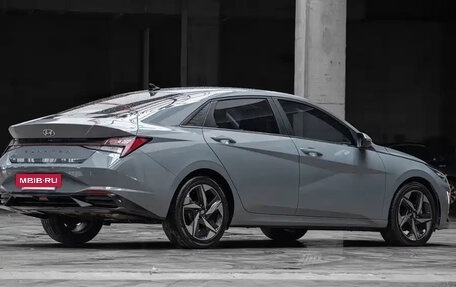 Hyundai Elantra, 2022 год, 1 200 000 рублей, 7 фотография