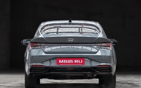 Hyundai Elantra, 2022 год, 1 200 000 рублей, 6 фотография