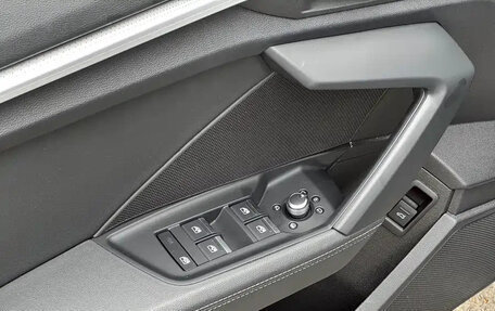 Audi A3, 2022 год, 1 750 000 рублей, 13 фотография