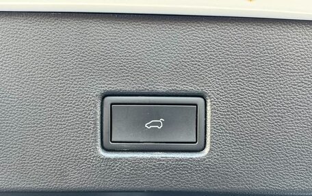 Volkswagen T-Roc I, 2021 год, 1 825 007 рублей, 17 фотография