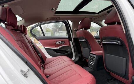 BMW 3 серия, 2022 год, 2 830 000 рублей, 9 фотография