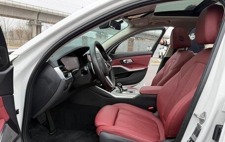 BMW 3 серия, 2022 год, 2 830 000 рублей, 8 фотография