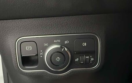 Mercedes-Benz GLB, 2021 год, 2 560 010 рублей, 10 фотография