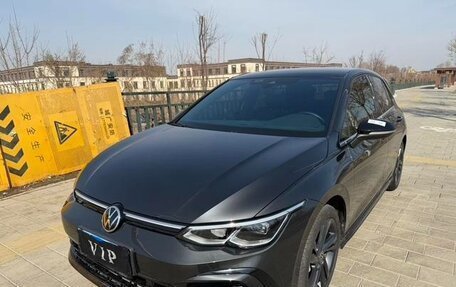 Volkswagen Golf VIII, 2022 год, 1 530 000 рублей, 2 фотография